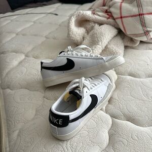 nike blazers